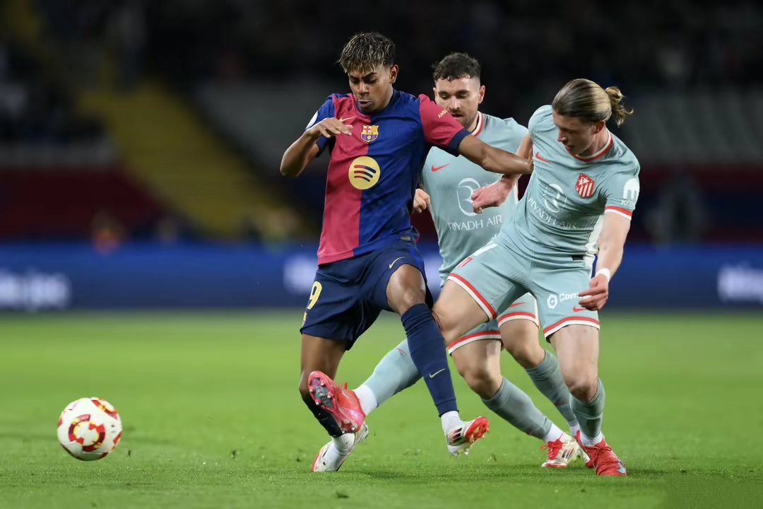 马竞绝杀巴萨，凯恩补时绝平英超