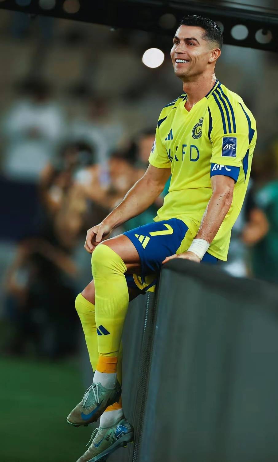 皇马绝杀波尔图，C罗补时绝平英超